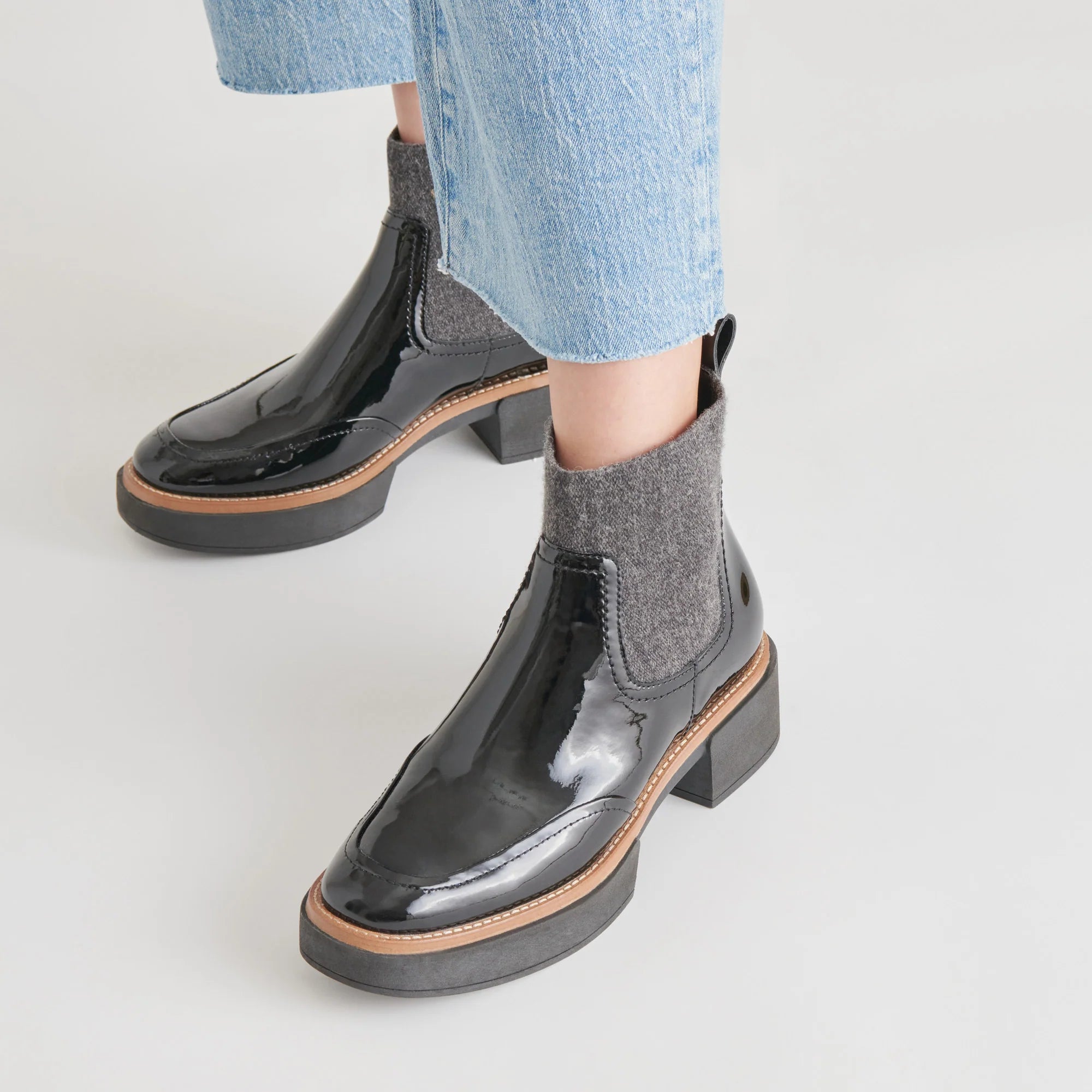 SALINE H2O BLACK PATENT - view 2