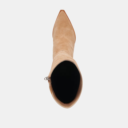 AUGGIE CAMEL SUEDE