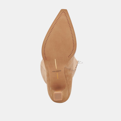 AUGGIE CAMEL SUEDE