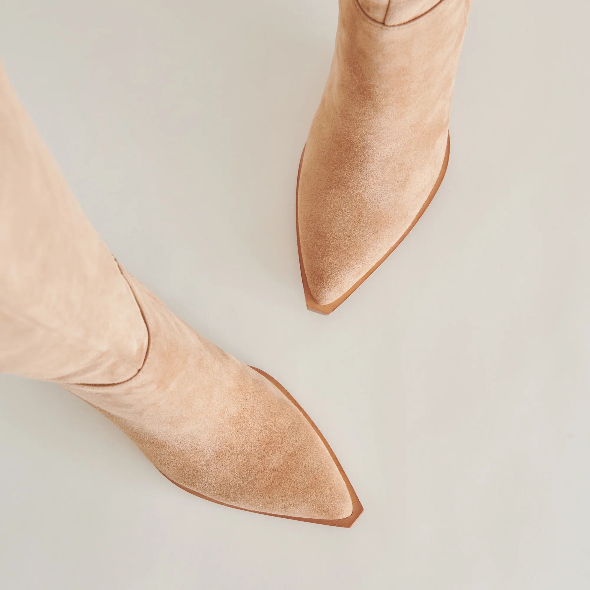 AUGGIE CAMEL SUEDE