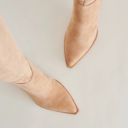 AUGGIE CAMEL SUEDE