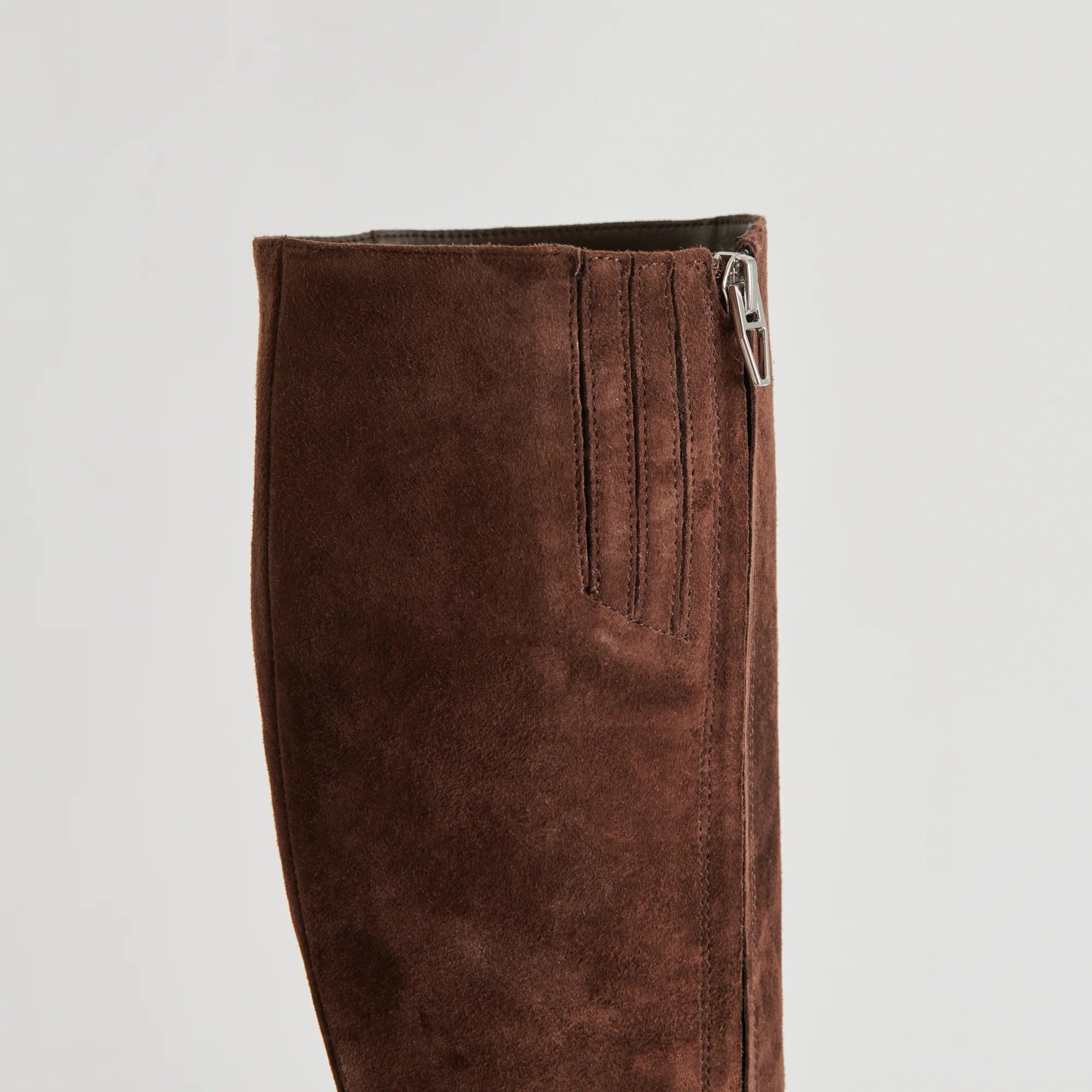 AUGGIE DARK BROWN SUEDE