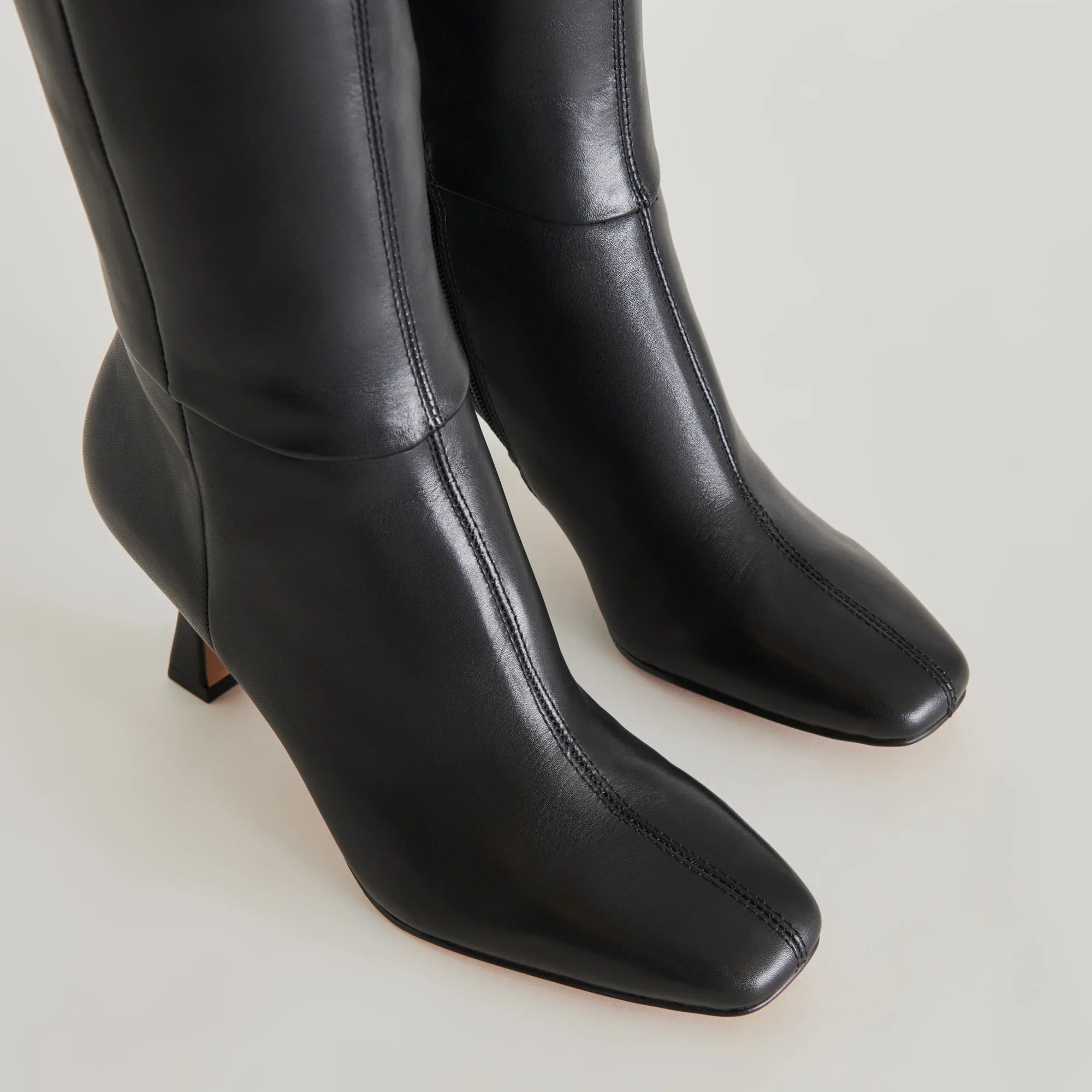 GYRA EXTRA WIDE CALF BLACK LEATHER