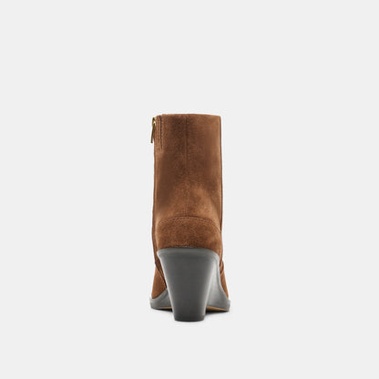ASHTIN COCOA SUEDE