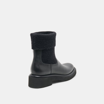BARBI PLUSH H2O BLACK LEATHER