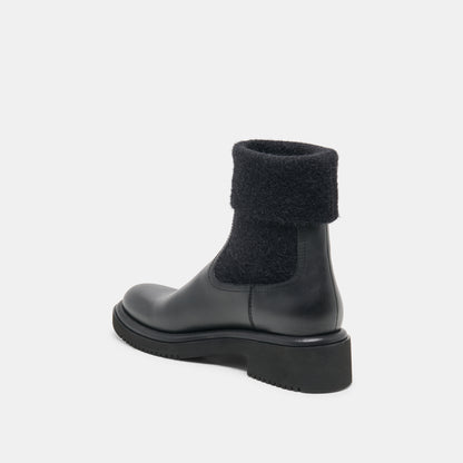 BARBI PLUSH H2O BLACK LEATHER