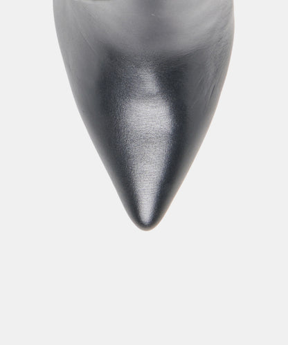 KINZY EXTRA WIDE CALF BLACK LEATHER