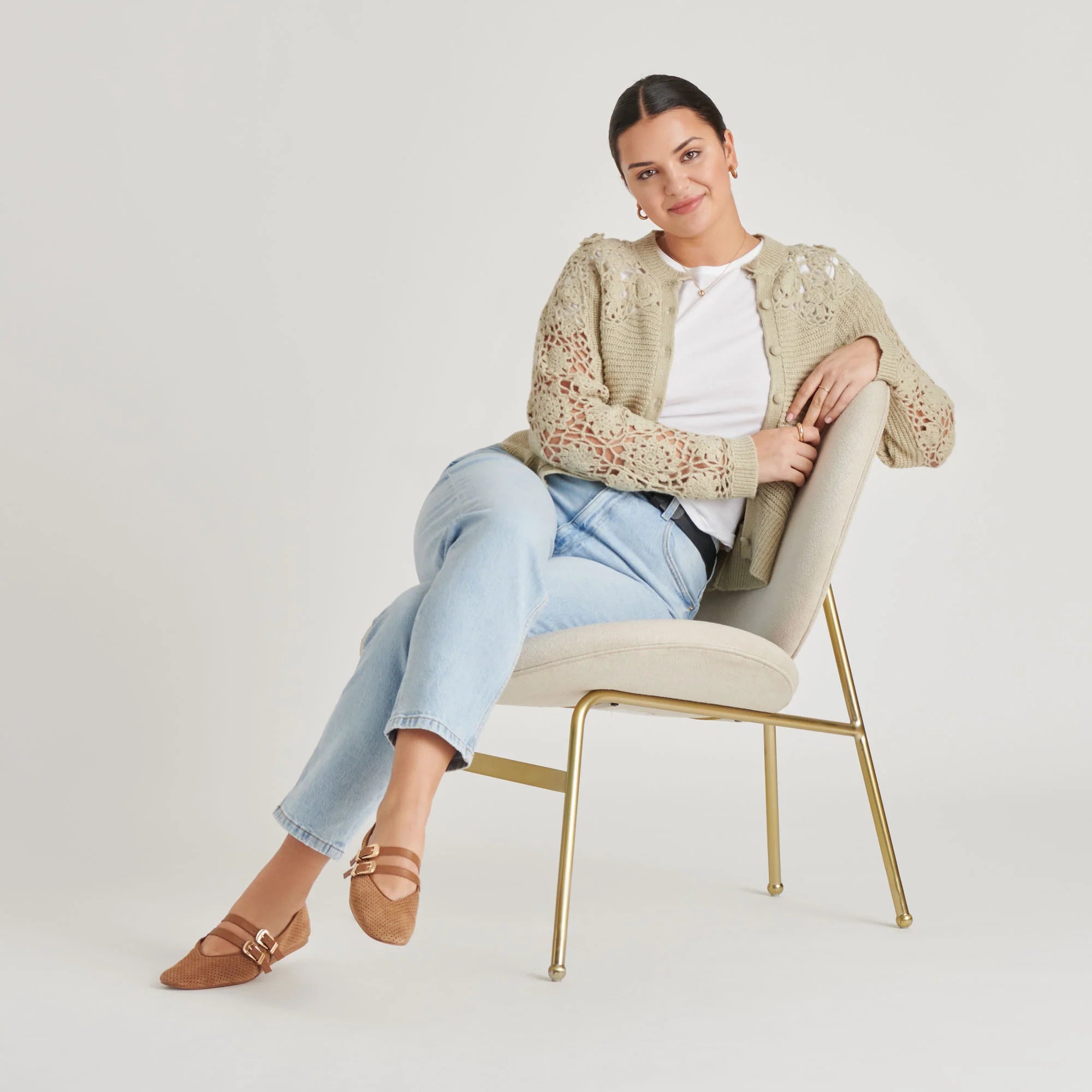 BAYLEE PECAN PERF SUEDE