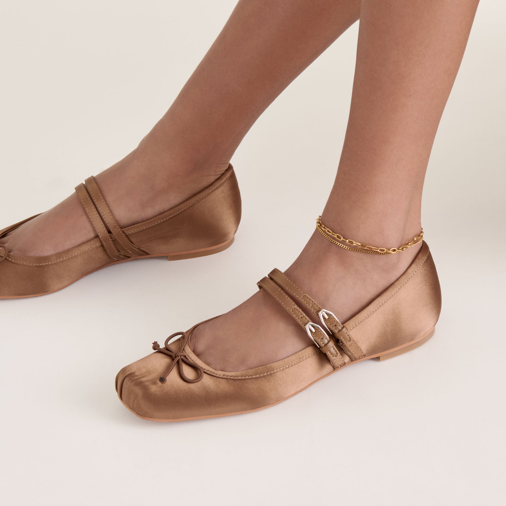 GIBSEN MID BROWN SATIN