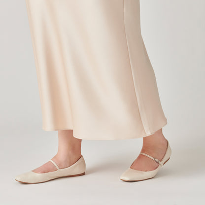 REYES IVORY LEATHER