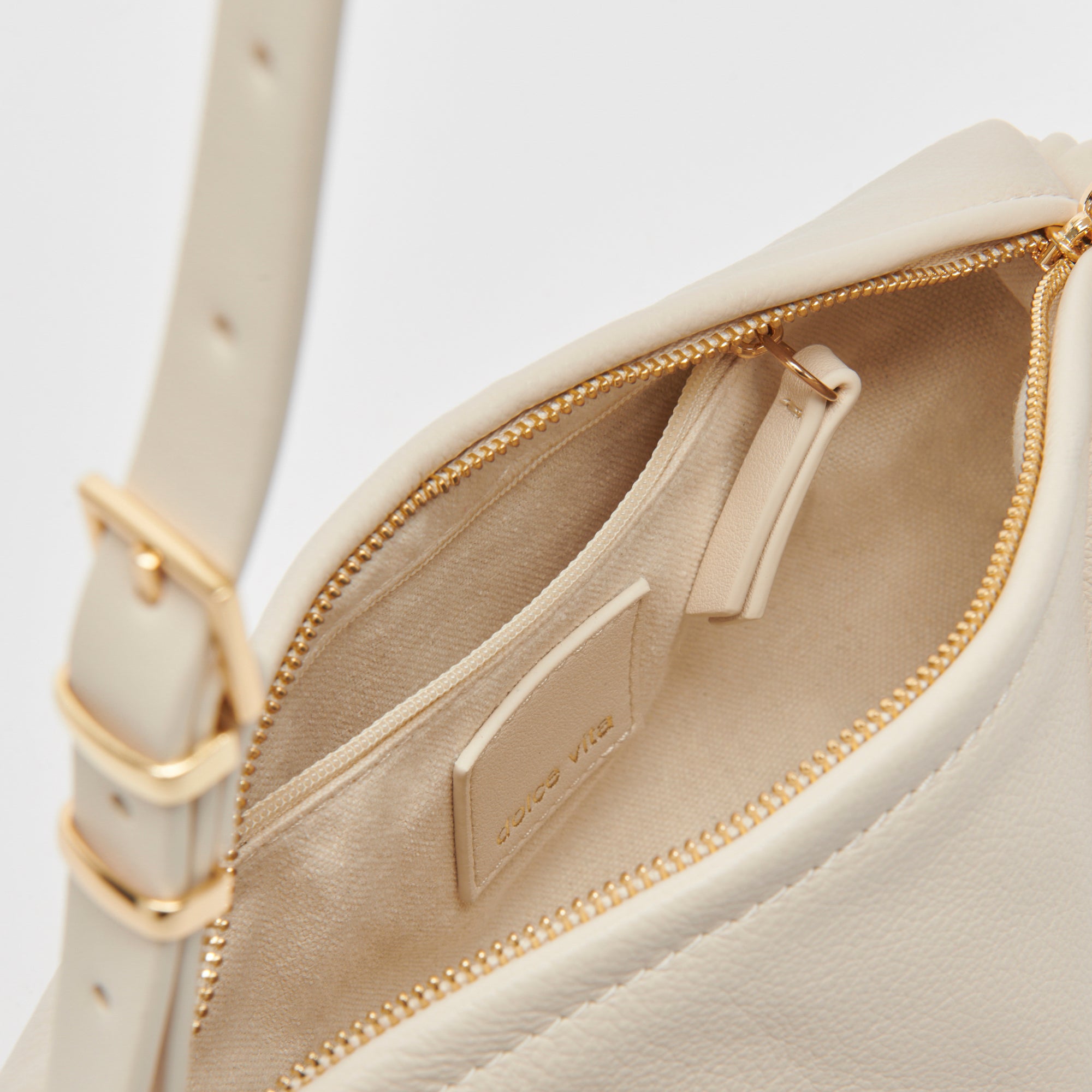 LIVI IVORY LEATHER