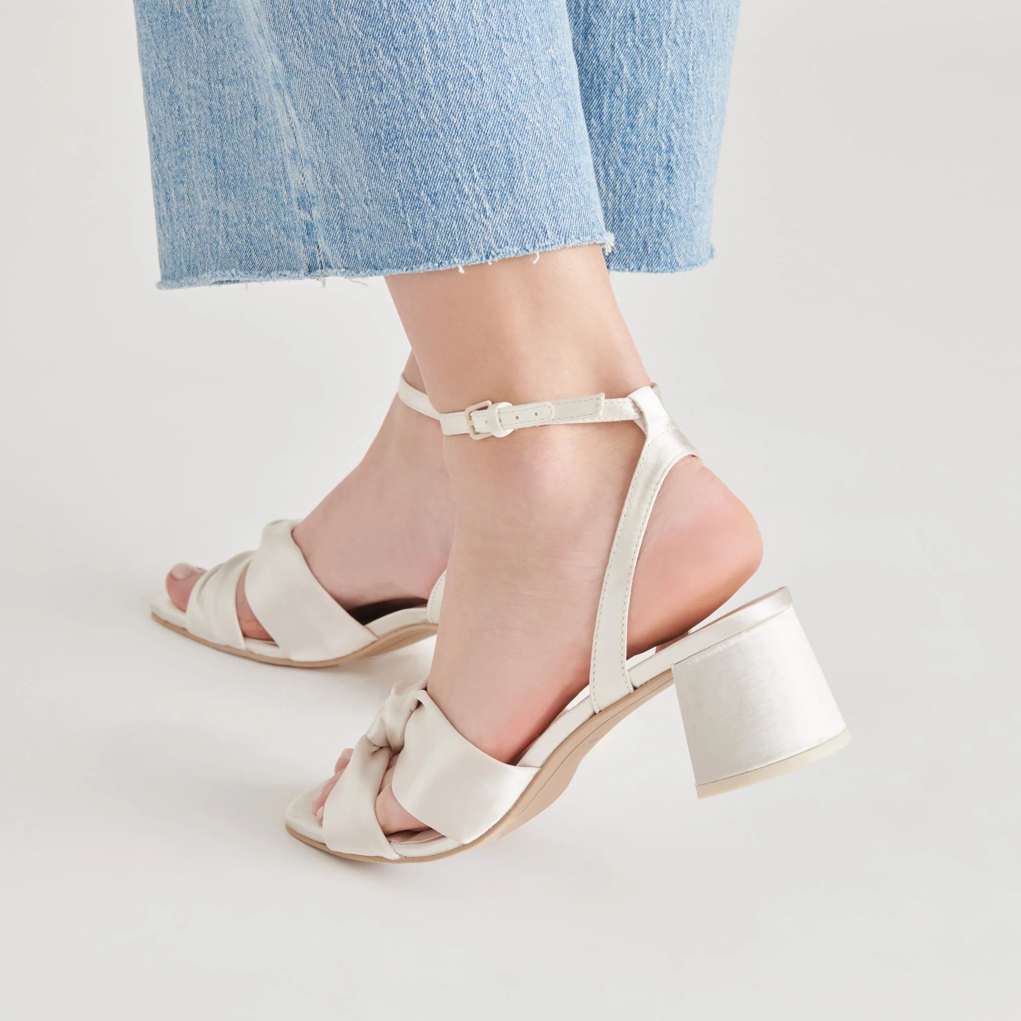 BRENNA IVOIRE SATIN