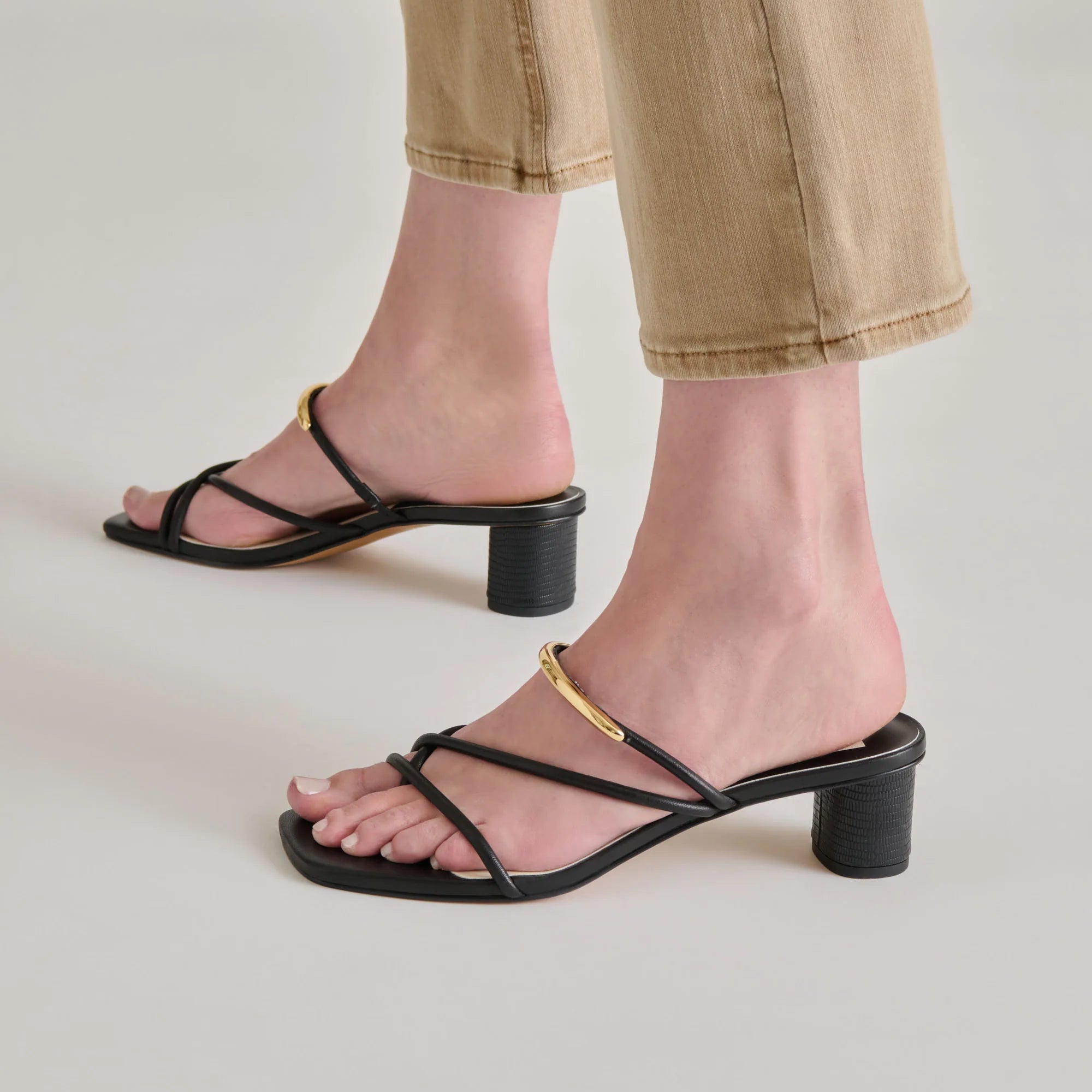 NAIRA BLACK LEATHER