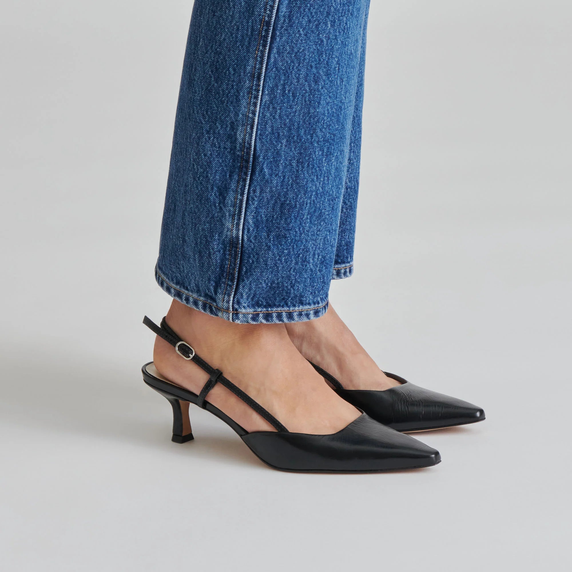 ODELA BLACK LEATHER