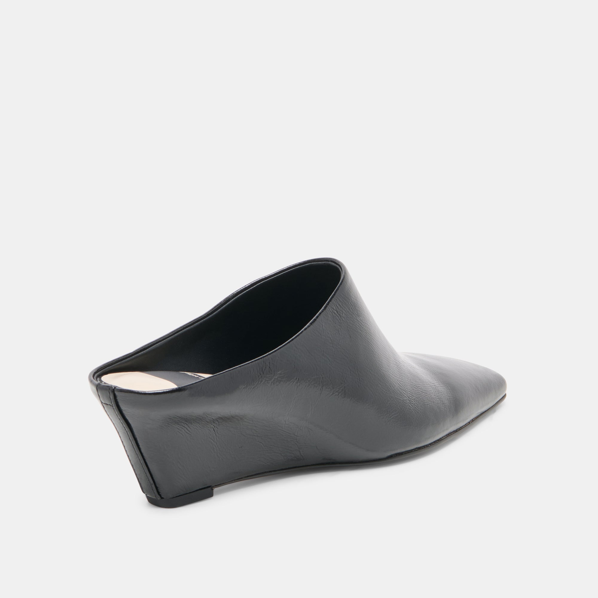 HILAH MIDNIGHT PATENT - view 3