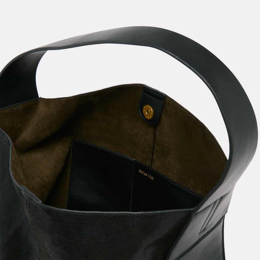 ARDEN BLACK