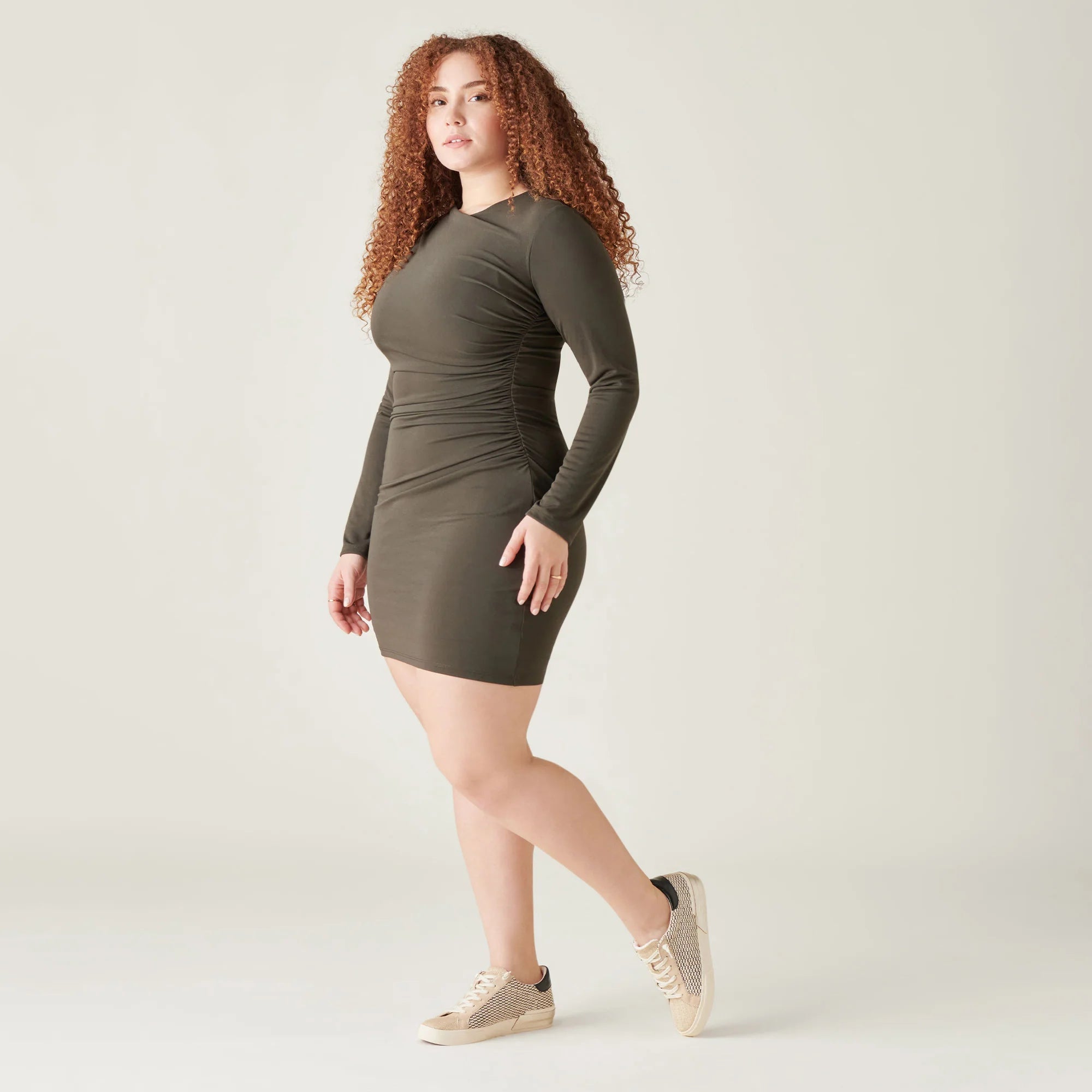 ZINA NATURAL/BLACK RAFFIA â Dolce Vita Canada